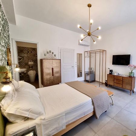 Bed and Breakfast Dimora Giusti Лечче Экстерьер фото