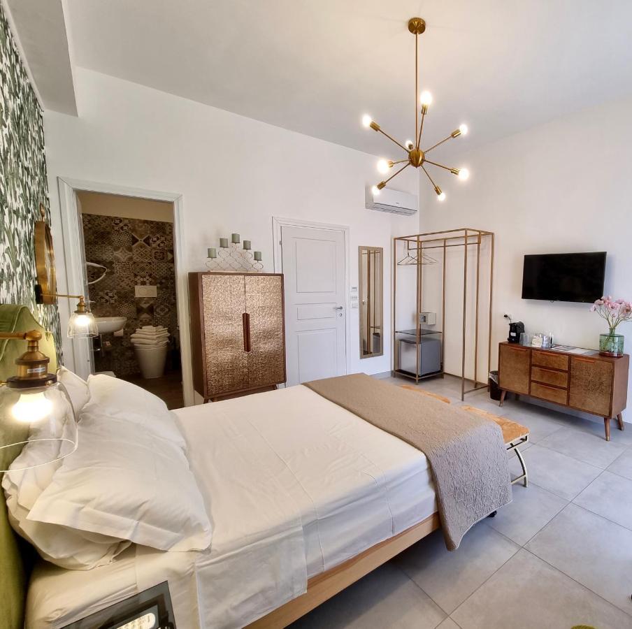 Bed and Breakfast Dimora Giusti Лечче Экстерьер фото