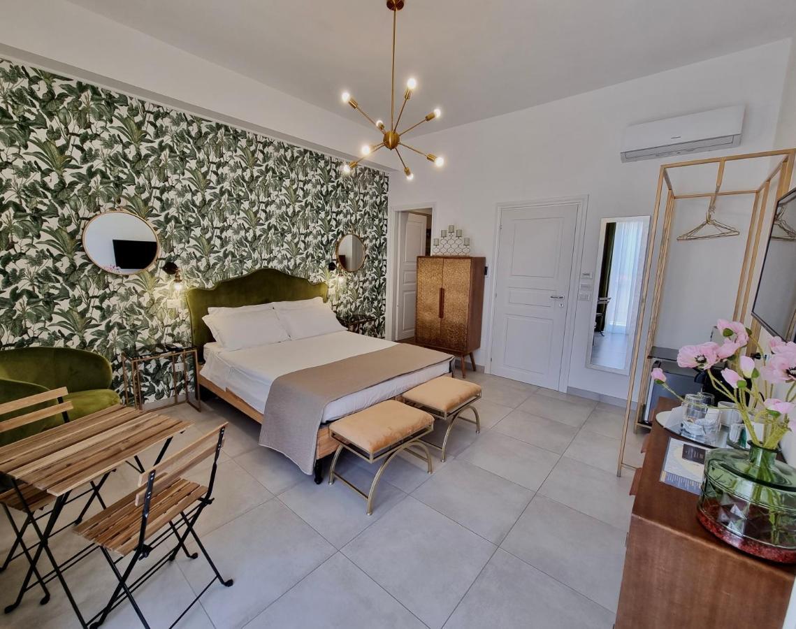 Bed and Breakfast Dimora Giusti Лечче Экстерьер фото