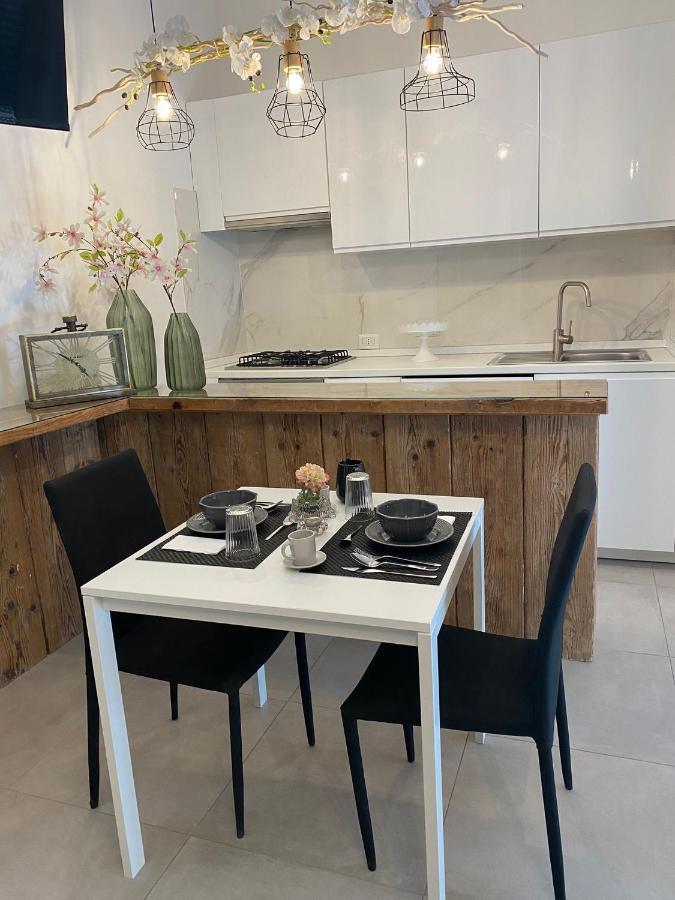 Bed and Breakfast Dimora Giusti Лечче Экстерьер фото